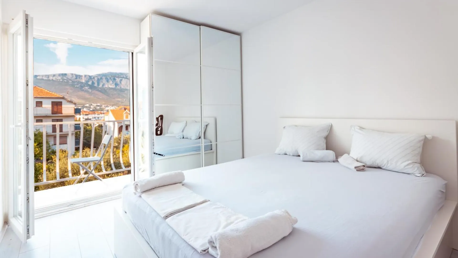 Lana Apartments Split 0*,  Croatia