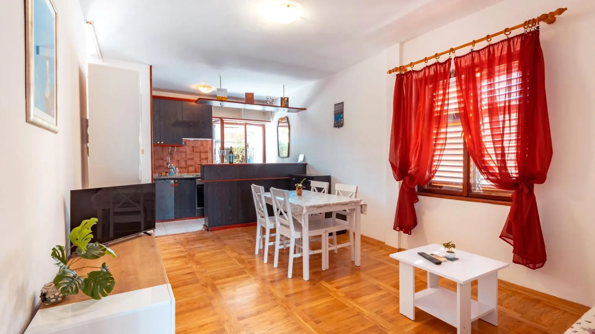 Lana Apartments Split